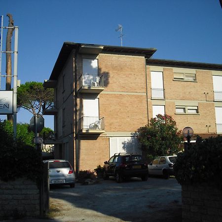Hotel Garden Tirrenia Εξωτερικό φωτογραφία